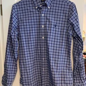 Ralph Lauren long sleeve Mens shirt. Excellent condition. Size small.